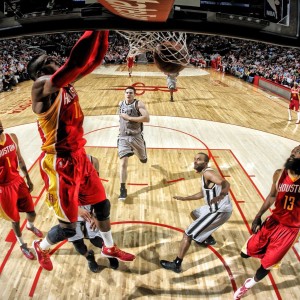 开云体育vip-车迷故事：他们在现场的感人瞬间，车车故事视频